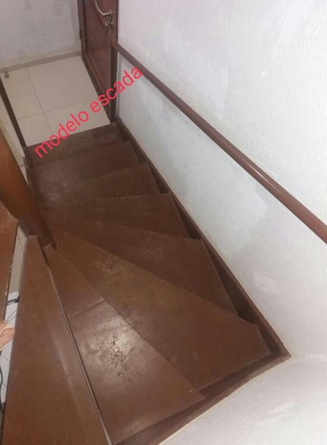 Triplex No Centro Para Ate 06 Pessoas 과라미랑가 외부 사진
